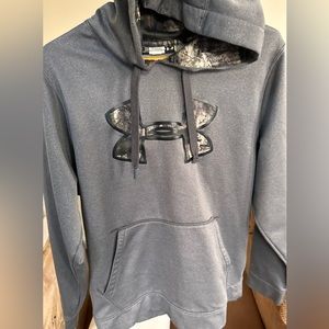 Men’s Under Armour Hoodie Size Small